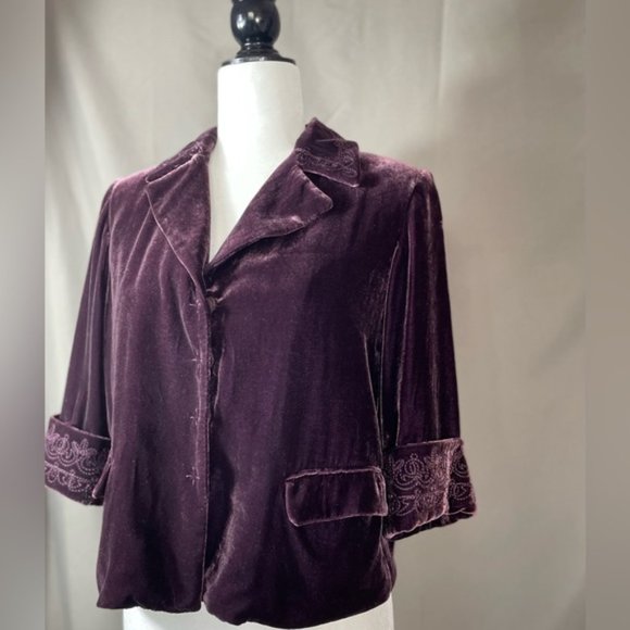 Super Soft Velvet Victorian Rayon Silk Embroidered Collar and Cuffs - Tahari -4 - Picture 3 of 10